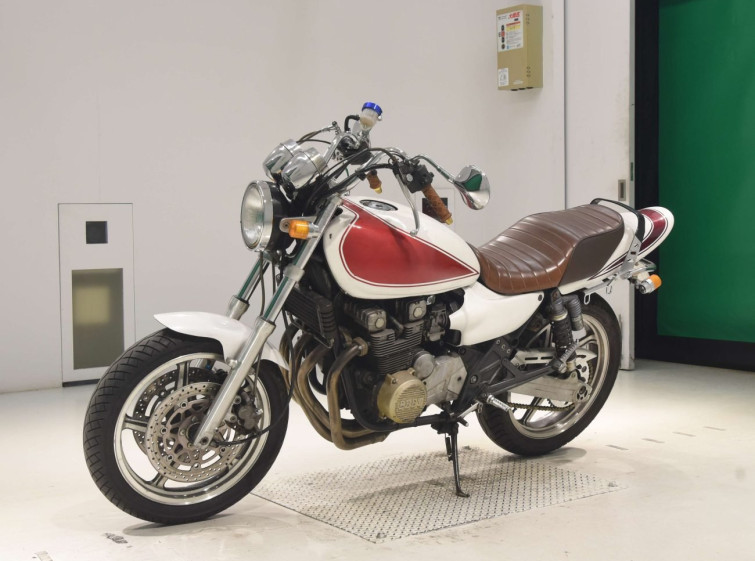 Мотоцикл Kawasaki ZEPHYR400 з пробігом 38562 km з пробігом 38562 km
