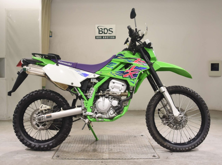 Мотоцикл Kawasaki KLX250 з пробігом 2789 km