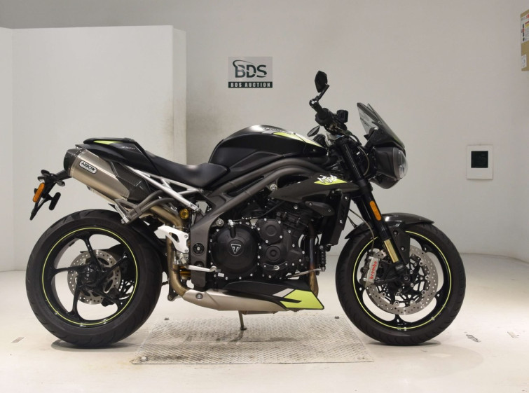 Мотоцикл Triumph SPEED TRIPLE RS с пробегом 30798 km с пробегом 30798 km