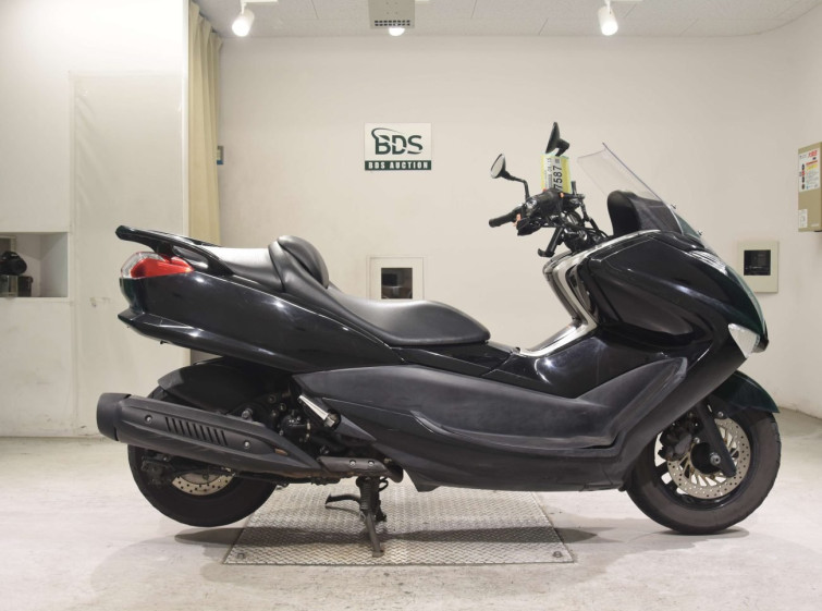 Мотоцикл Yamaha MAJESTY 250 с пробегом 38049 km