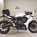 Мотоцикл Honda CBR650R с пробегом 11026 km