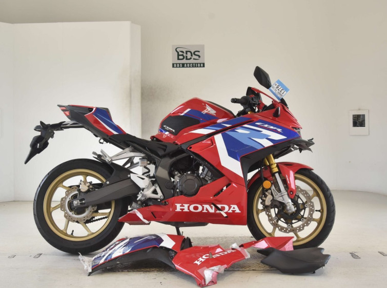Мотоцикл Honda CBR250RRA з пробігом 13188 km