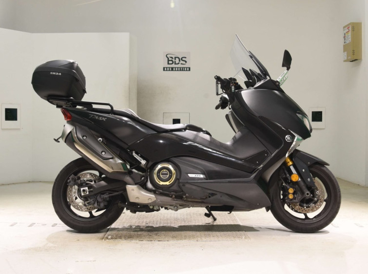 Мотоцикл Yamaha T-MAX530DX с пробегом 19870 km