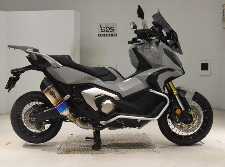 Мотоцикл Honda X-ADV750-2 с пробегом 14447 km