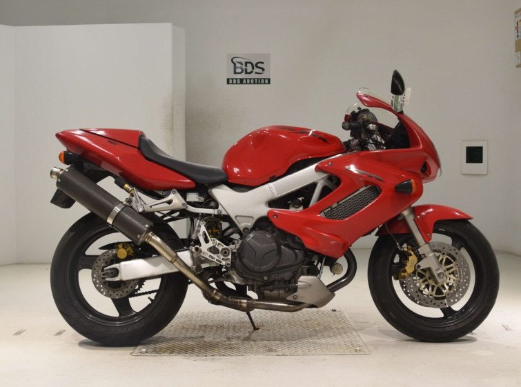 Мотоцикл Honda VTR1000F с пробегом 32226 km