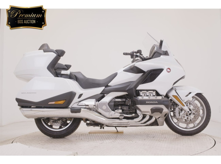 Мотоцикл Honda GL1800 TOUR D с пробегом 11340 km