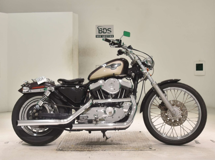 Мотоцикл HD SPORTSTER CUSTOM XL1200C с пробегом 1629 km