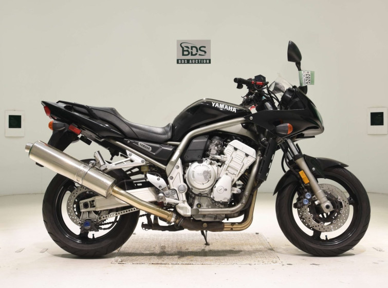 Мотоцикл Yamaha FZS1000 FAZER с пробегом 48622 km