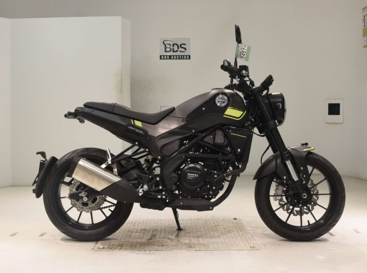 Мотоцикл Benelli LEONCINO 250