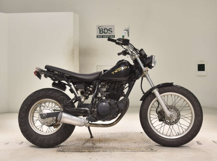 Мотоцикл Yamaha TW225 з пробігом 22474 km