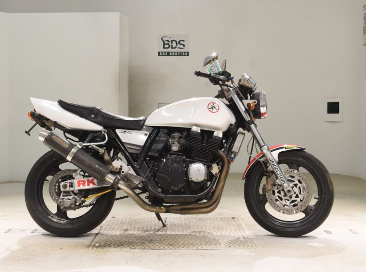 Мотоцикл Yamaha XJR400 с пробегом 32741 km