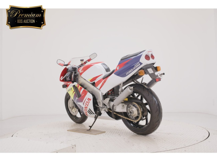 Мотоцикл Honda NSR250R з пробігом 18345 km з пробігом 18345 km