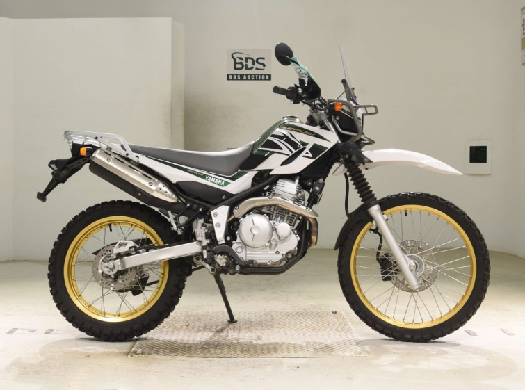 Мотоцикл Yamaha SEROW XT250 с пробегом 4018 km