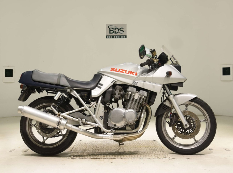 Мотоцикл Suzuki GSX400S KATANA с пробегом 64552 km
