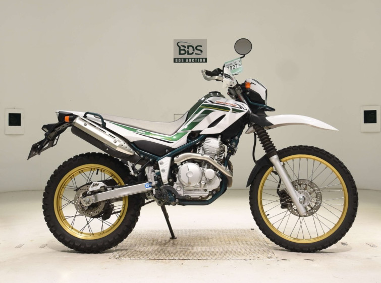 Мотоцикл Yamaha SEROW XT250 с пробегом 22877 km