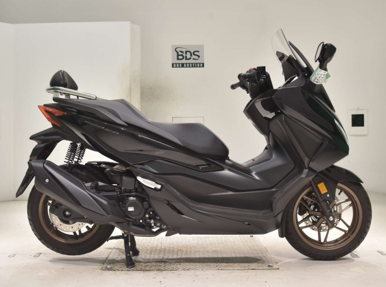 Мотоцикл Honda FORZA-6 с пробегом 2520 km