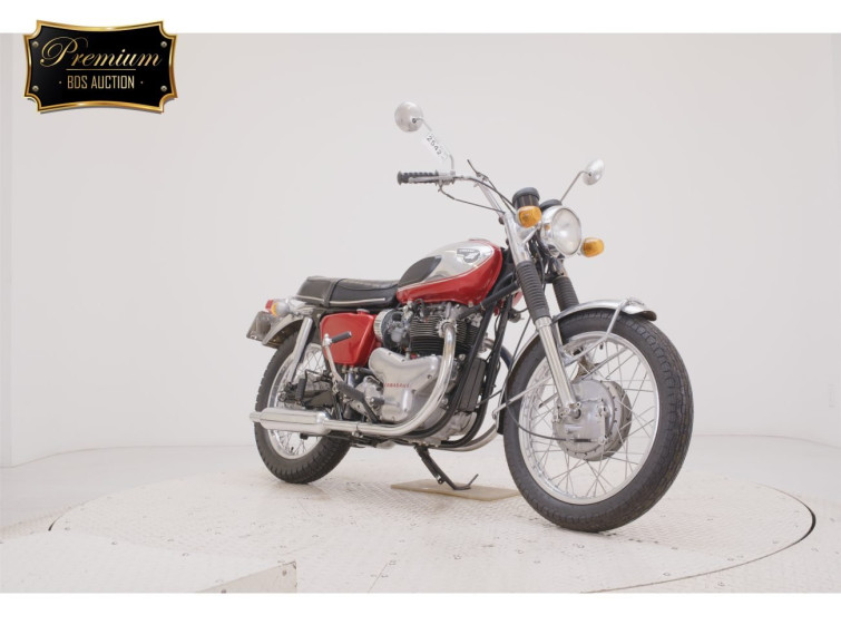 Мотоцикл Kawasaki W1 S с пробегом 2136 km с пробегом 2136 km