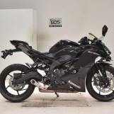 Мотоцикл Kawasaki NINJA ZX-25R з пробігом 6924 km