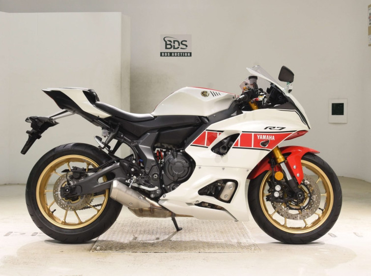 Мотоцикл Yamaha YZF-R7-2 с пробегом 1988 km