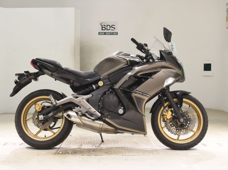Мотоцикл Kawasaki NINJA400 з пробігом 16940 km