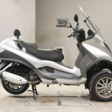 Мотоцикл Piaggio MP3 250FL