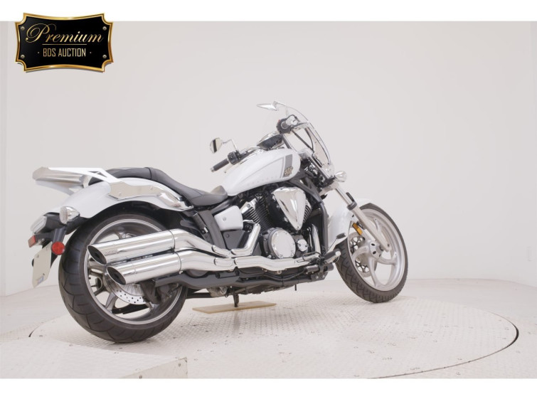 Мотоцикл Yamaha MIDNIGHTSTAR XVS1300 с пробегом 20090 km с пробегом 20090 km