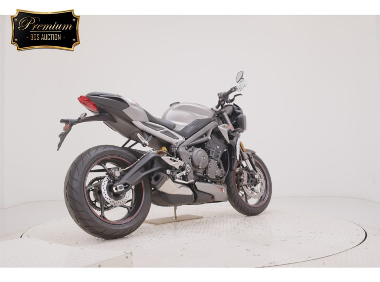 Мотоцикл Triumph STREET TRIPLE RS с пробегом 7833 km с пробегом 7833 km