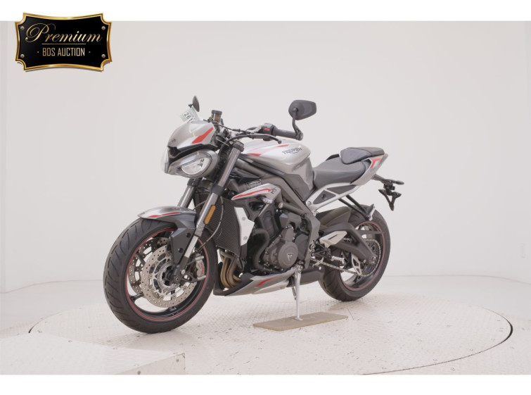 Мотоцикл Triumph STREET TRIPLE RS с пробегом 7833 km с пробегом 7833 km