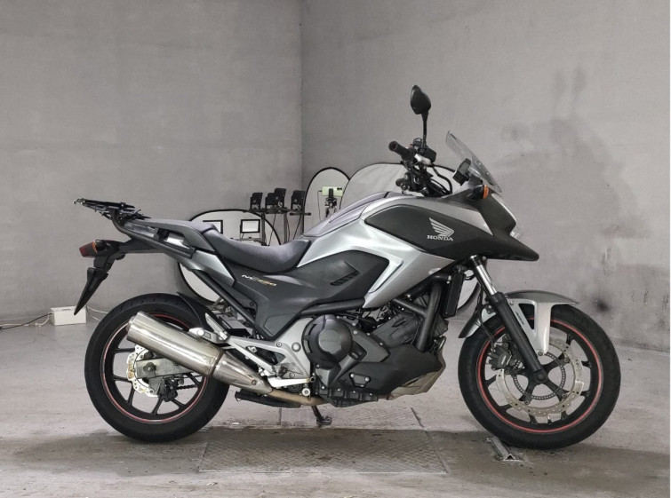 Мотоцикл Honda NC750XALD з пробігом 33905 km
