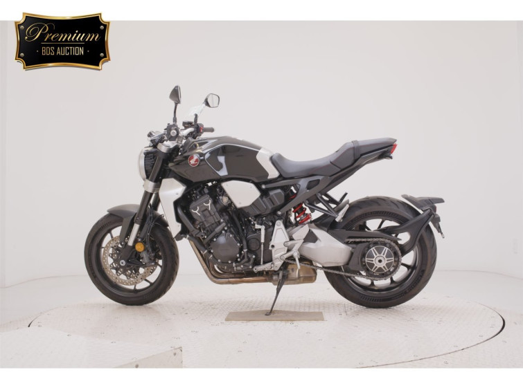 Мотоцикл Honda CB1000R-2 с пробегом 7146 km с пробегом 7146 km