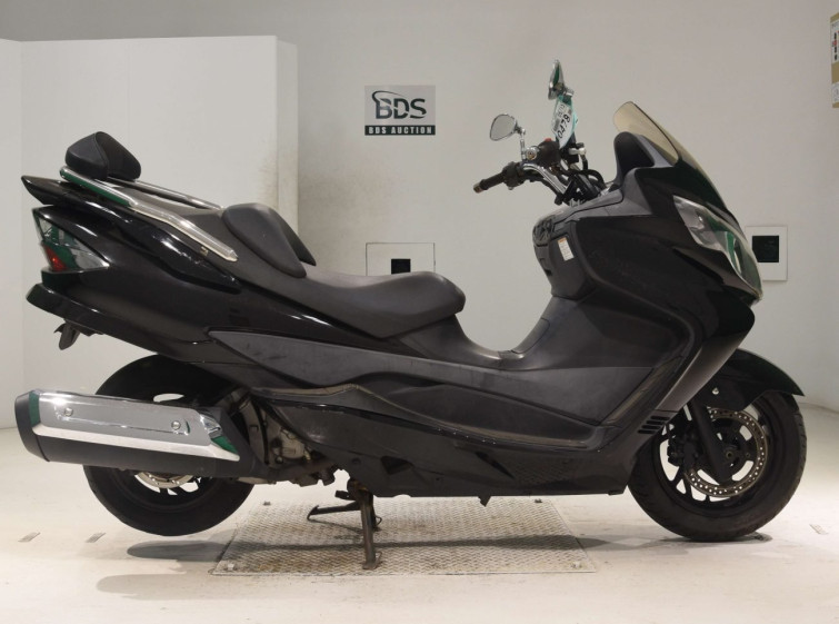 Мотоцикл Suzuki SKYWAVE 250S