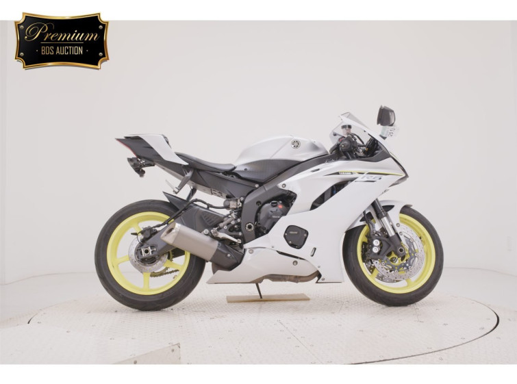 Мотоцикл Yamaha YZF-R6 с пробегом 21246 km с пробегом 21246 km