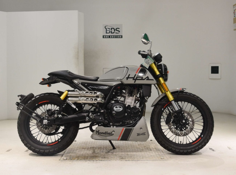 Мотоцикл Honda PS300 с пробегом 2253 km