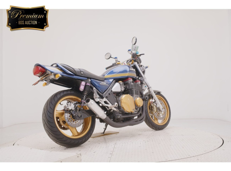 Мотоцикл Kawasaki ZEPHYR1100 с пробегом 20844 km с пробегом 20844 km