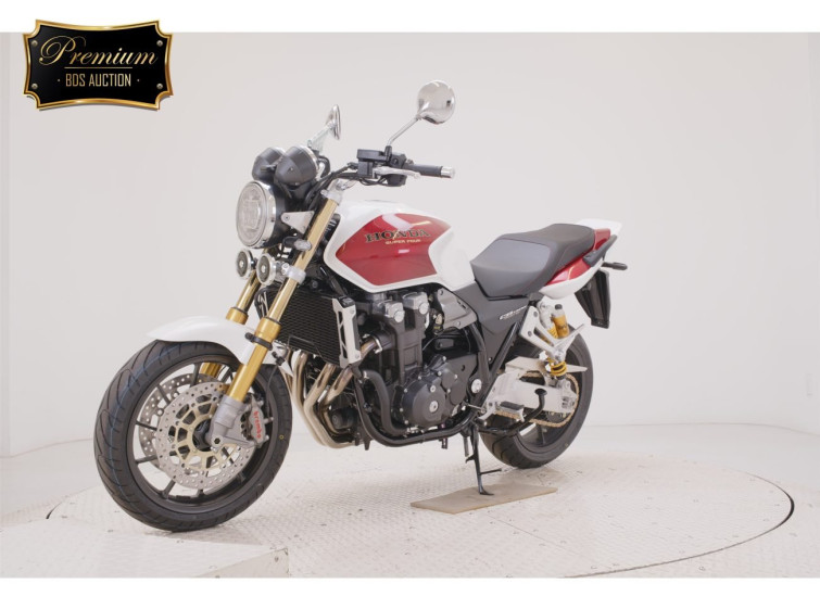 Мотоцикл Honda CB1300SF з пробігом 42 km з пробігом 42 km