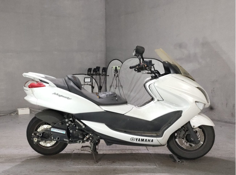 Мотоцикл Yamaha MAJESTY 250 с пробегом 42844 km