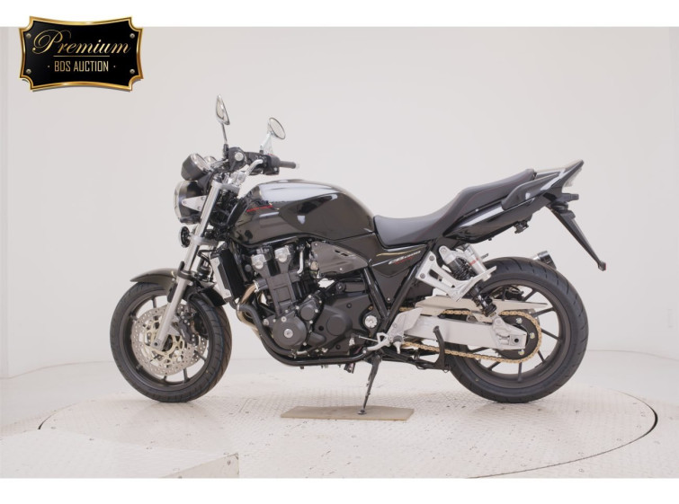 Мотоцикл Honda CB1300SF с пробегом 33 km с пробегом 33 km