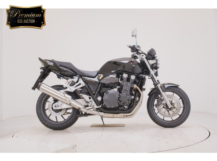 Мотоцикл Honda CB1300SF с пробегом 33 km с пробегом 33 km