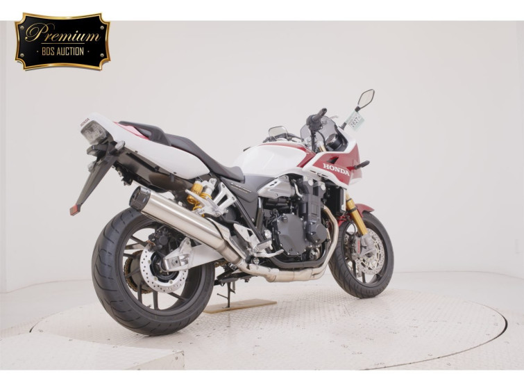 Мотоцикл Honda CB1300SF з пробігом 33 km з пробігом 33 km