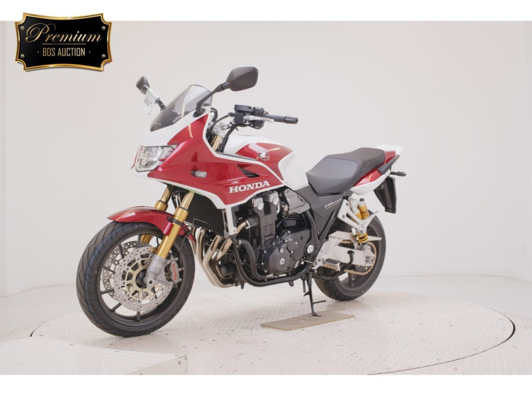 Мотоцикл Honda CB1300SF з пробігом 33 km з пробігом 33 km