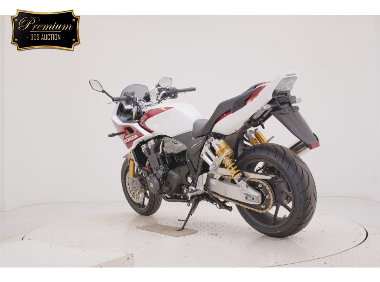 Мотоцикл Honda CB1300SF з пробігом 33 km з пробігом 33 km