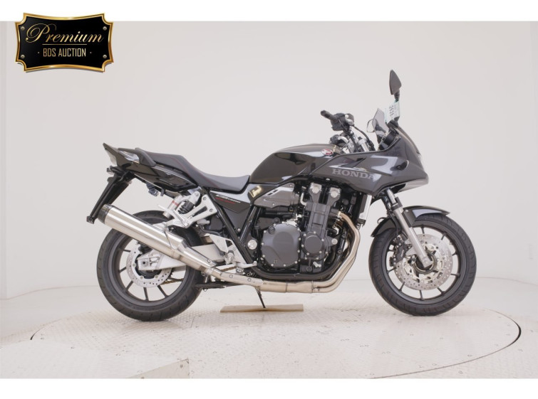 Мотоцикл Honda CB1300SF з пробігом 39 km з пробігом 39 km