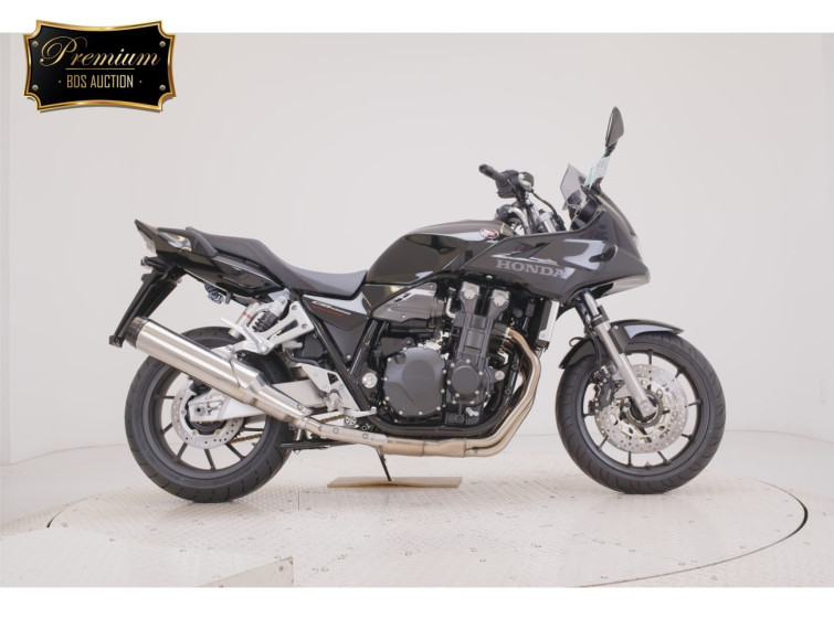 Мотоцикл Honda CB1300SF з пробігом 34 km з пробігом 34 km