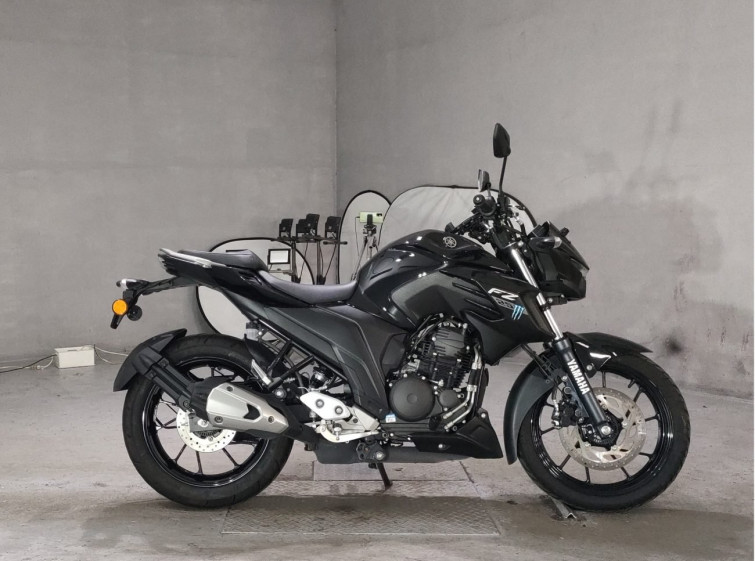 Мотоцикл Yamaha FZ25 з пробігом 3179 km