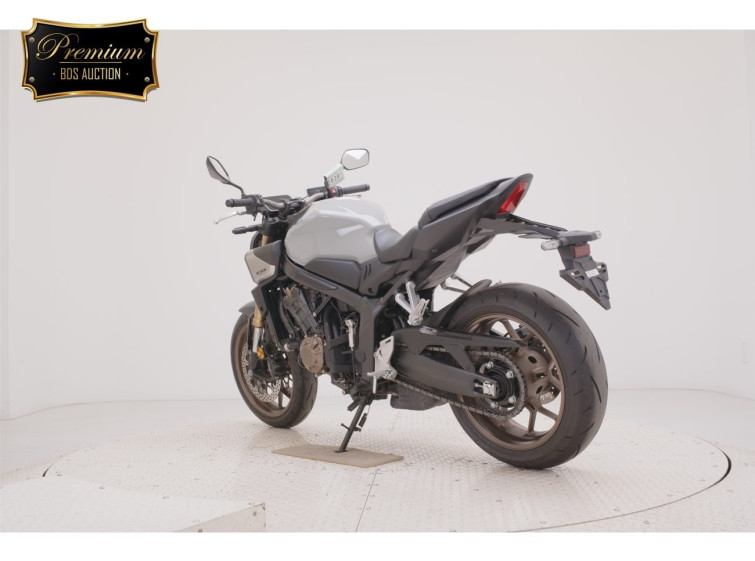 Мотоцикл Honda CB650R-2E CLUTCH с пробегом 2054 km с пробегом 2054 km