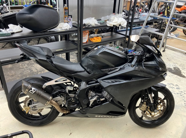 Мотоцикл Honda CBR250RR з пробігом 18276 km