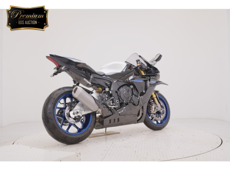 Мотоцикл Yamaha YZF-R1M с пробегом 27 km с пробегом 27 km