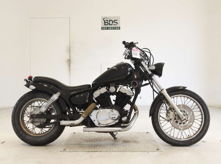 Мотоцикл Yamaha VIRAGO XV250 з пробігом 15151 km