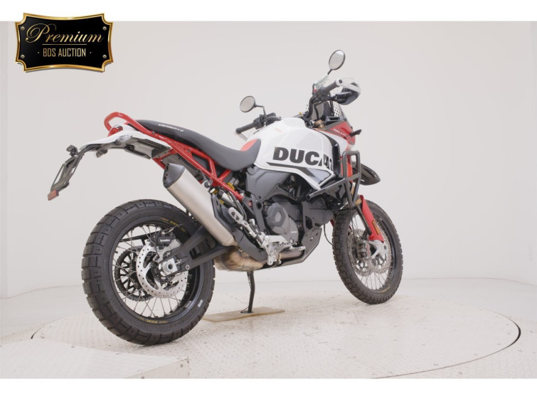 Мотоцикл Ducati DESERT X с пробегом 155 km с пробегом 155 km