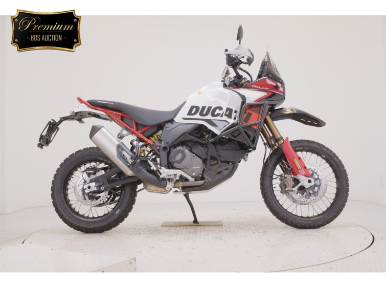 Мотоцикл Ducati DESERT X с пробегом 155 km с пробегом 155 km